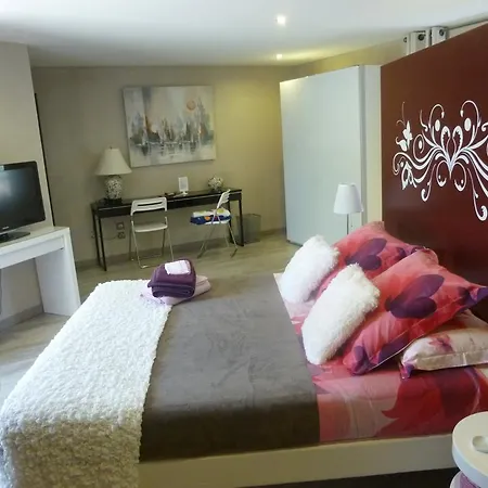 Bed & Breakfast Au Mas De Gamet 3*