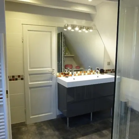 住宿加早餐酒店 欧玛斯德格梅酒店 Théminettes