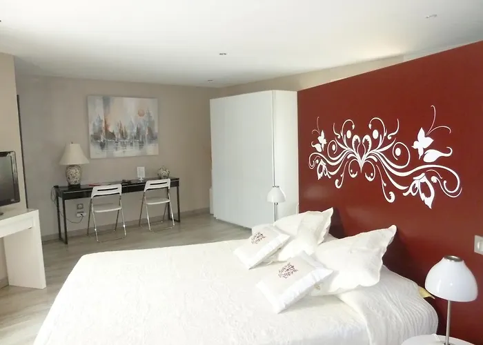 Bed & Breakfast Au Mas De Gamet 3*