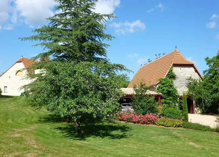 Au Mas De Gamet Bed & Breakfast 3*